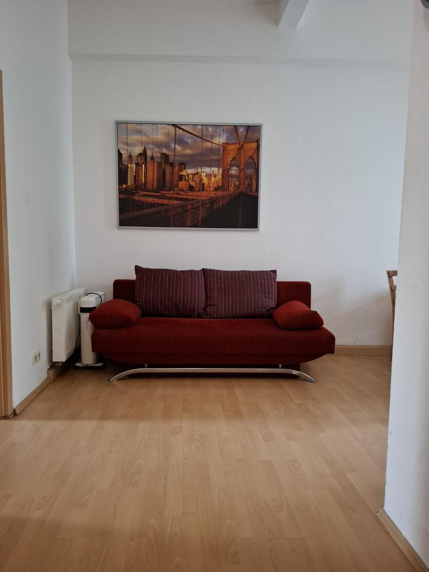 Altbauwohnung Direkt An Der Karli Mit Balkon - Netflix Inklusive Leipzig Luaran gambar